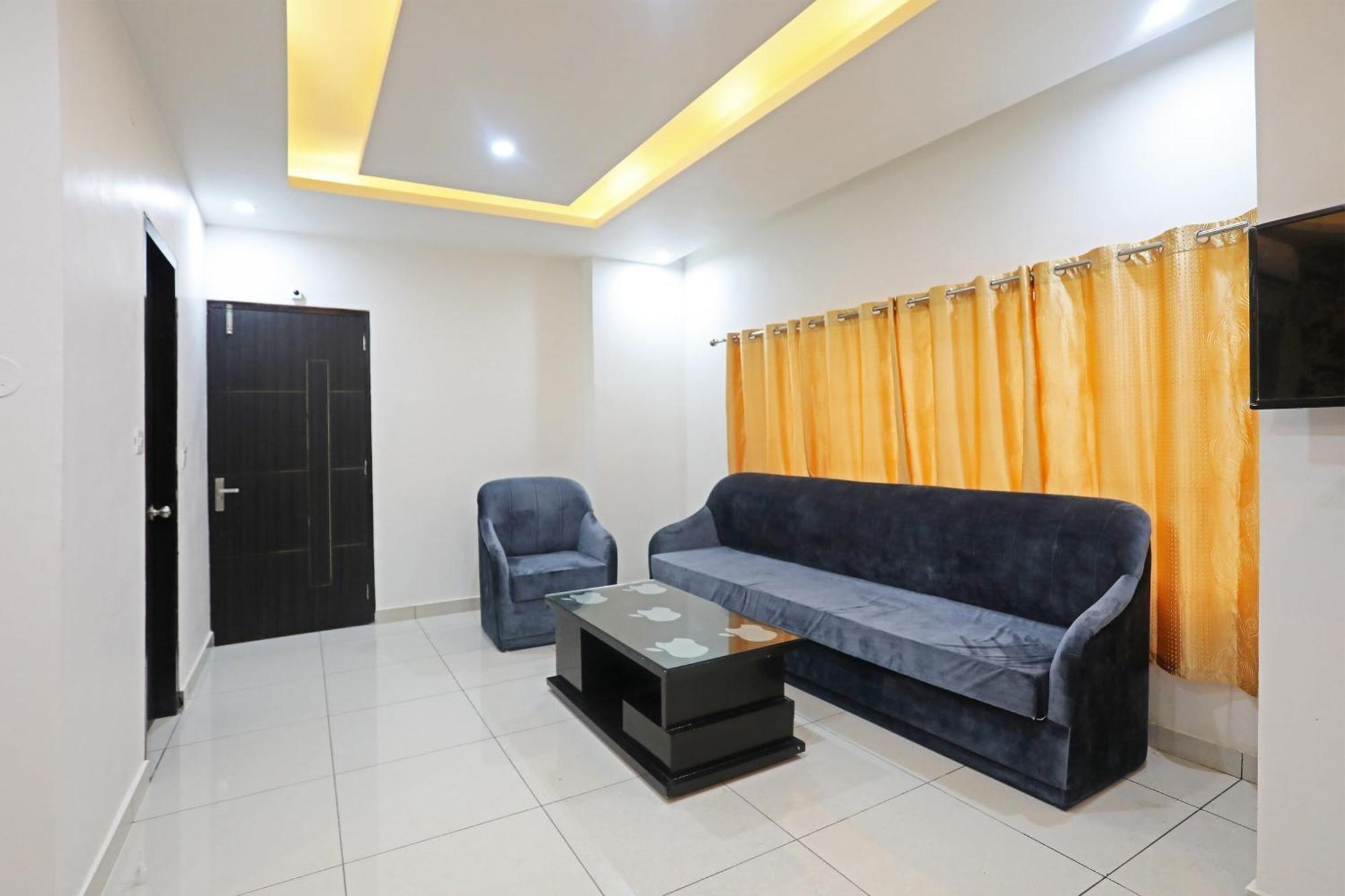 Live On Mrt736 Hotel Meerut Ngoại thất bức ảnh